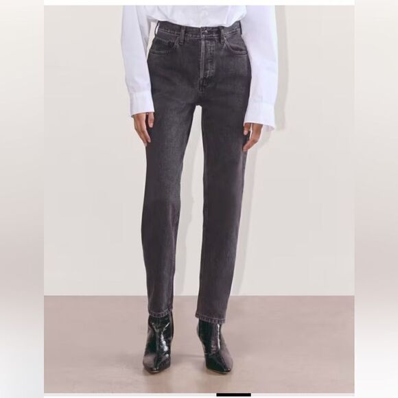 NWT Everlane The ’90s Cheeky® Jean in Washed Black Size 25 Ankle - Picture 2 of 15